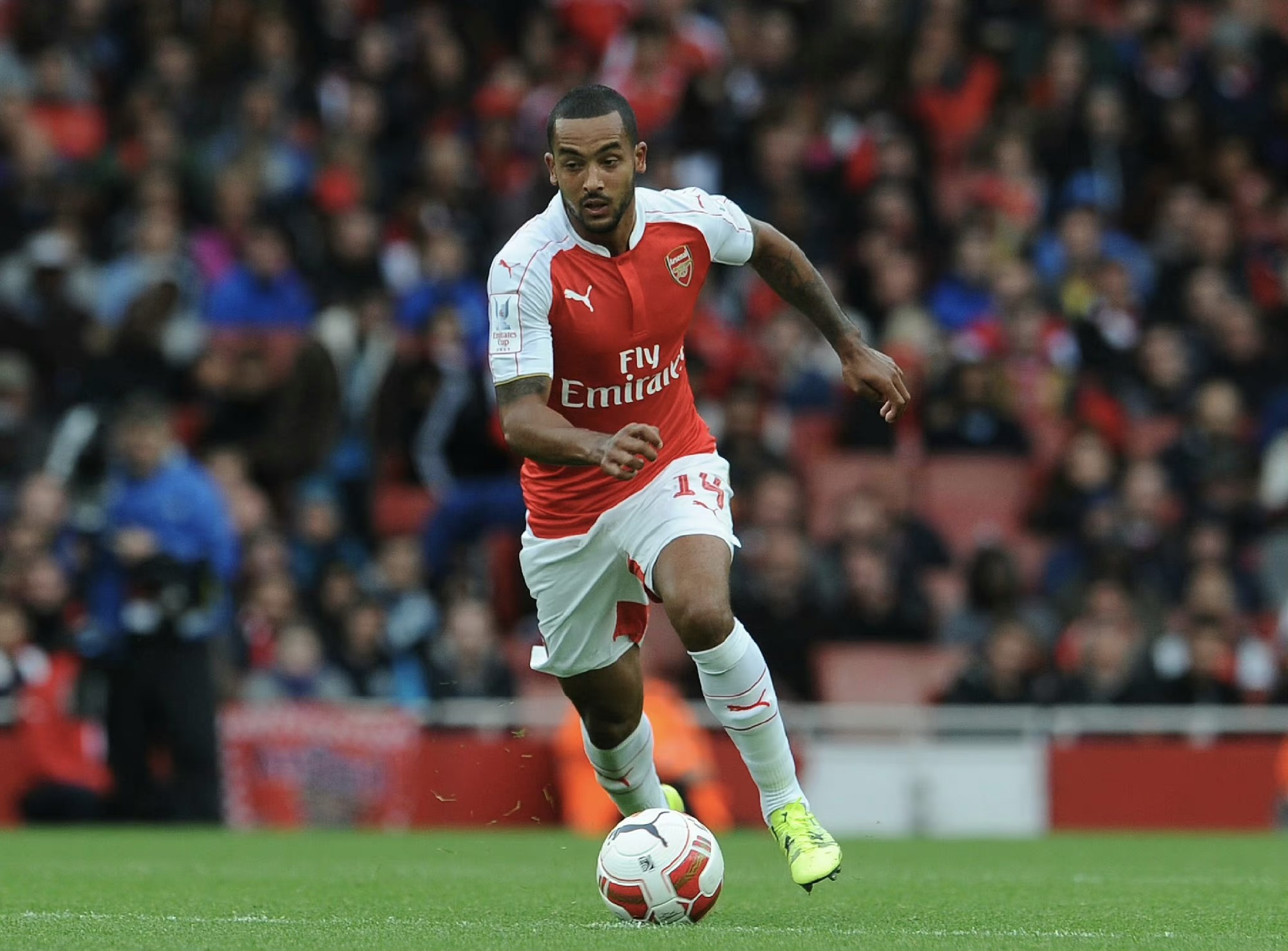 关于阿拉伯联合酋长国队在国际足球赛事中表现出色的信息