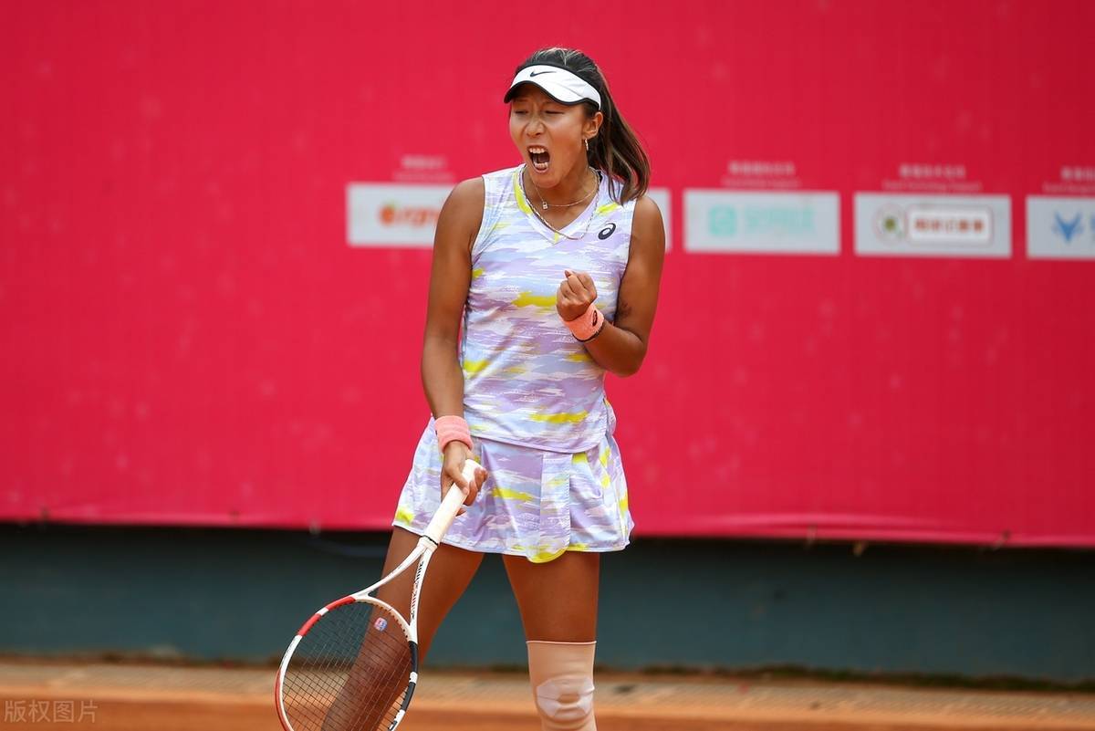 JackeyLove在曼联比赛中逆转，挺进下一轮引发热议！的简单介绍