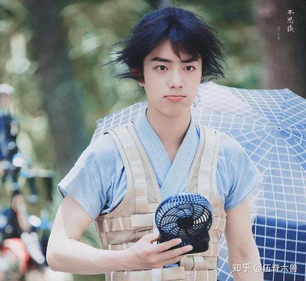 TheShy赛事官方发布惊险取胜新规，TES争议不断！(theshy手受伤真实原因)